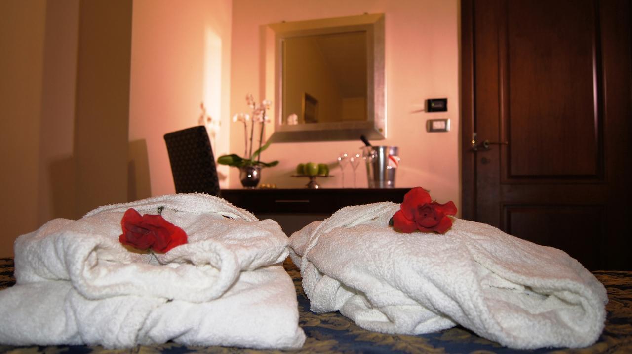 Hotel E Trattoria San Giorgio Piossasco Room photo
